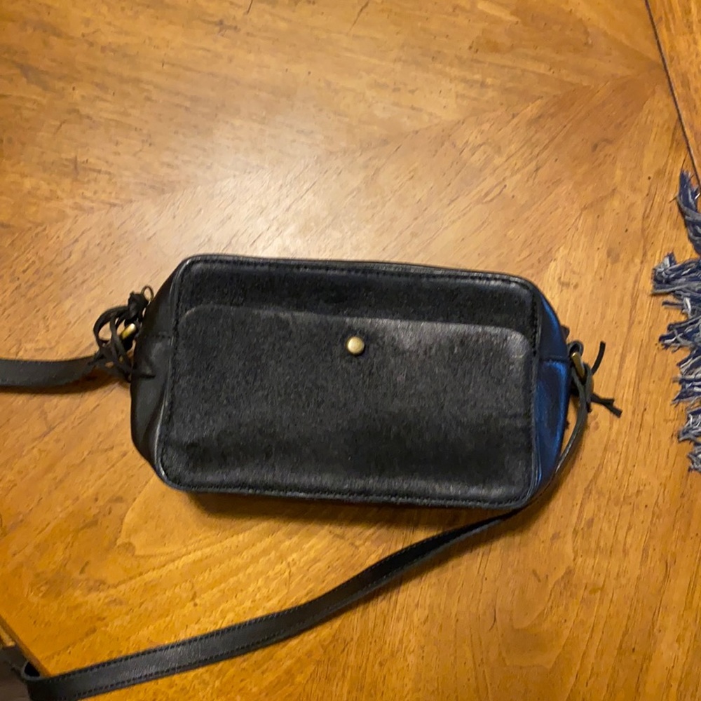 Madewell Manchester Crossbody purse black leather